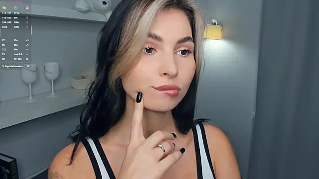 FeliciaKogen online show from 11-24-25, 07:30