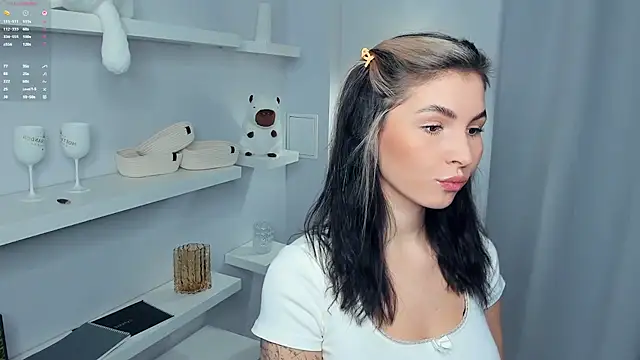 FeliciaKogen online show from 11-30-25, 07:20