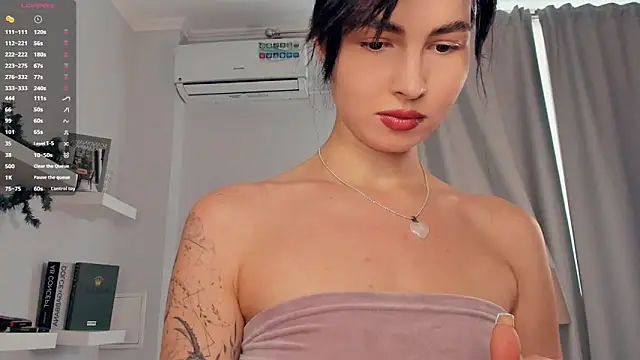 Snapshot of FeliciaKogen chatting on 06-14-26, 07:20 FeliciaKogen online show from 06-14-26, 07:20