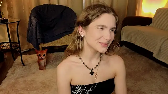Snapshot of RozanneJordan chatting on 05-03-26, 05:16 RozanneJordan online show from 05-03-26, 05:16