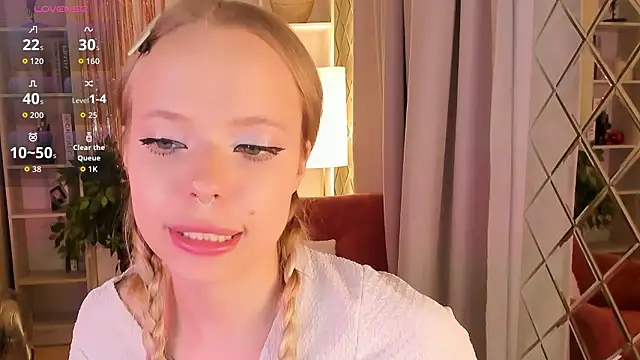 lucy loy online show from 01-17-26, 01:58