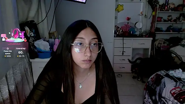 Nanylux online show from 01-07-26, 02:49