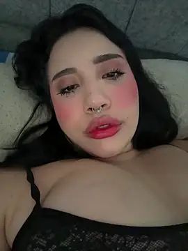 emy eviee online show from 04-27-26, 03:21