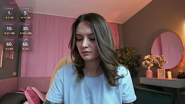 Ursula Andres online show from 02-10-26, 01:04