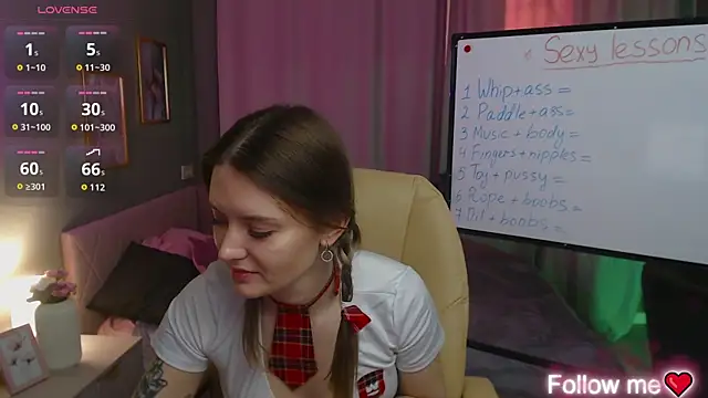 Ursula Andres online show from 04-04-26, 01:12