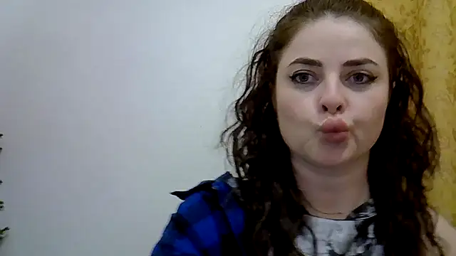 Darkroseq online show from 11-29-25, 07:36