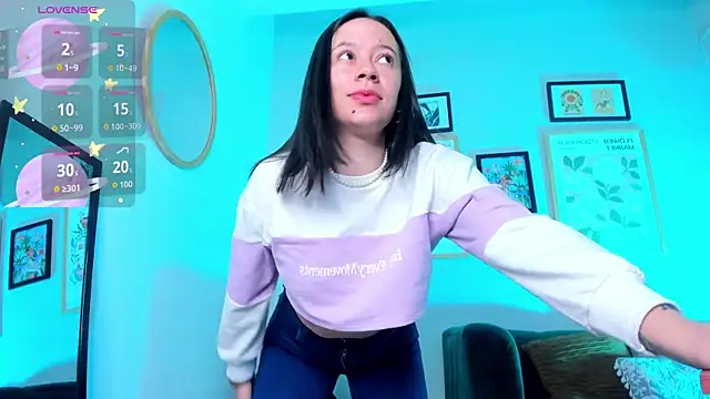 Annie Petters online show from 11-25-25, 12:38