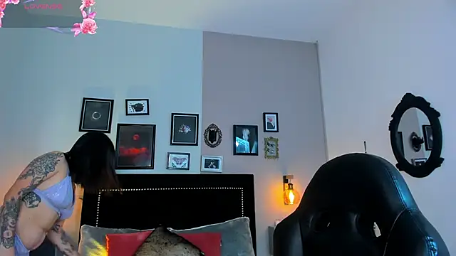 Annie Petters online show from 12-05-25, 12:48