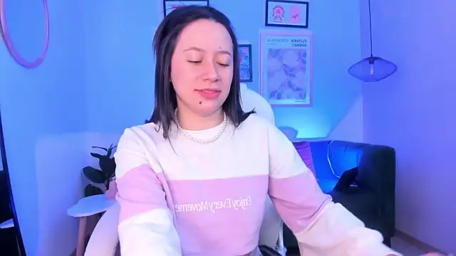 Annie Petters online show from 12-01-25, 12:06