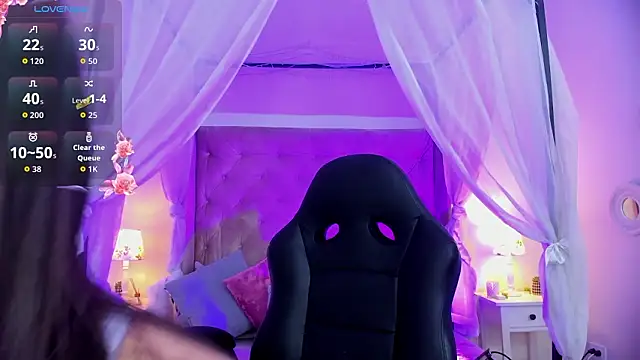 Annie Petters online show from 02-11-26, 01:00