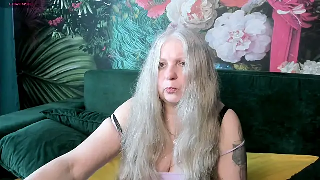 mariabelladonna online show from 05-25-26, 12:21