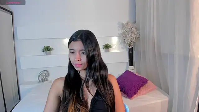 Snapshot of Ashleycooper5 chatting on 11-21-25, 08:08 Ashleycooper5 online show from 11-21-25, 08:08