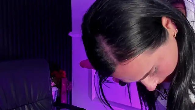 Sienarosewood online show from 12-16-25, 03:44