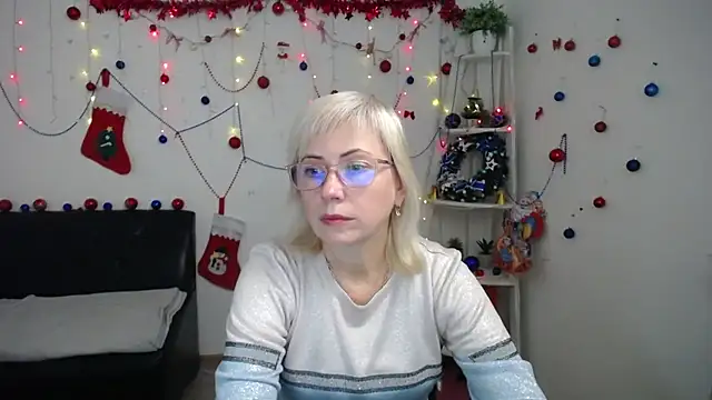 LaurenWishy online show from 12-05-25, 11:53