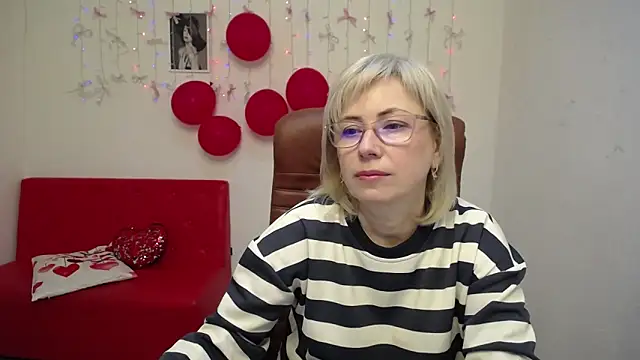 LaurenWishy online show from 01-17-26, 06:06