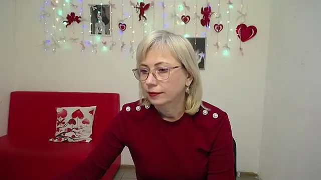 LaurenWishy online show from 02-03-26, 06:40