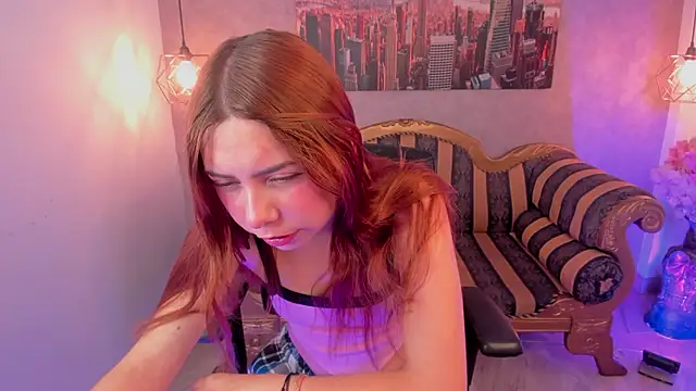 Isabela clk online show from 12-15-25, 08:03