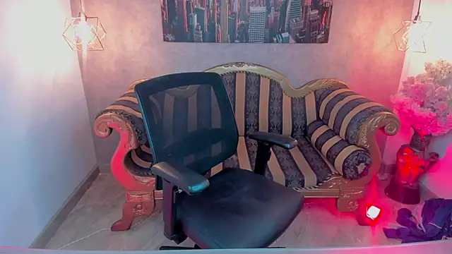 Isabela clk online show from 12-04-25, 07:13