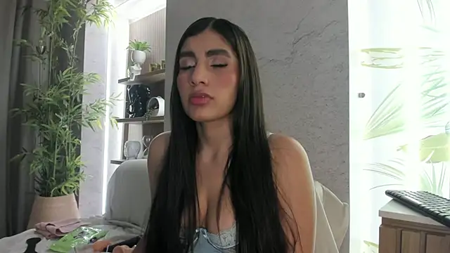 IsabelaStefano online show from 02-23-26, 03:08