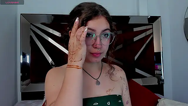 MarieTaylor  online show from 02-09-26, 06:06