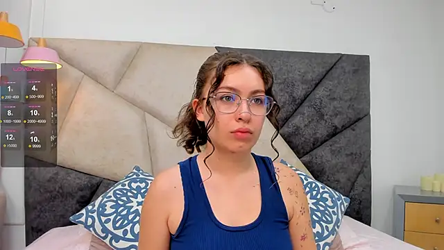 MarieTaylor  online show from 11-24-25, 12:16