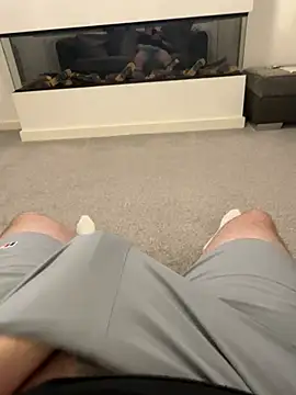 Snapshot of -bfc1882- chatting on 02-23-26, 01:40 -bfc1882- online show from 02-23-26, 01:40