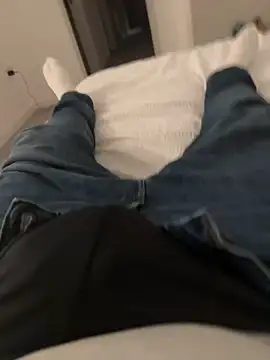 Snapshot of -bfc1882- chatting on 02-23-26, 06:30 -bfc1882- online show from 02-23-26, 06:30