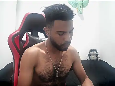 alberthot11 online show from 11-20-25, 03:51