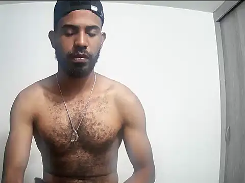 alberthot11 online show from 12-17-25, 04:23