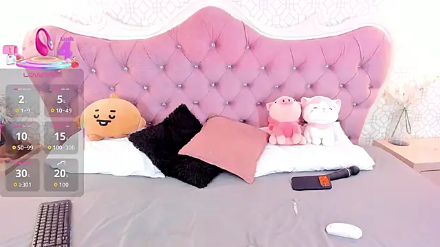 NathalieRoss1 online show from 05-02-26, 03:28