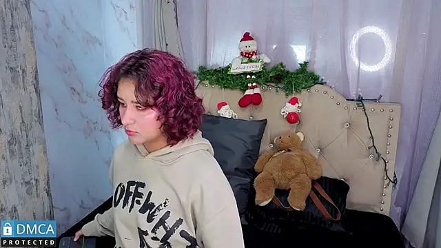 ahsly Zam online show from 11-27-25, 03:07