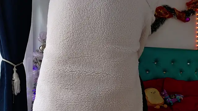 Boys 2 play online show from 12-03-25, 01:21