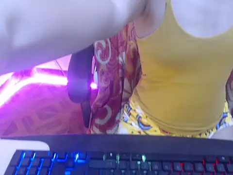 HotAsian Yazzi69 online show from 03-18-26, 03:57