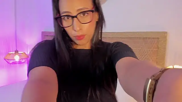 melaniejeannn  online show from 05-16-26, 02:21