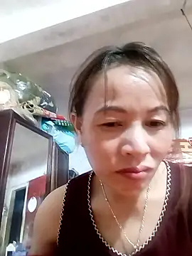 Snapshot of Stella-456 chatting on 05-10-26, 04:09 Stella-456 online show from 05-10-26, 04:09