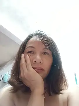 Snapshot of Stella-456 chatting on 05-26-26, 12:31 Stella-456 online show from 05-26-26, 12:31