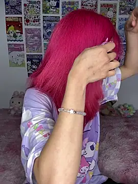 Snapshot of Valen-Foxx1 chatting on 02-15-26, 07:51 Valen-Foxx1 online show from 02-15-26, 07:51