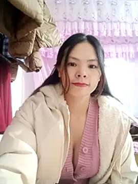 quynhquynh  online show from 01-09-26, 01:12