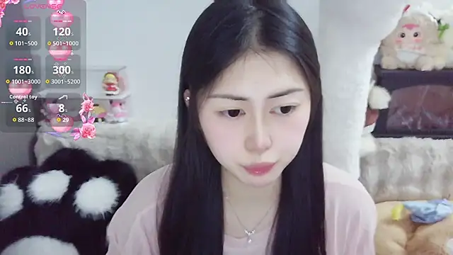 TuTu-077 online show from 04-22-26, 12:12