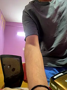 Snapshot of Ranveer0801 chatting on 11-25-25, 05:52 Ranveer0801 online show from 11-25-25, 05:52