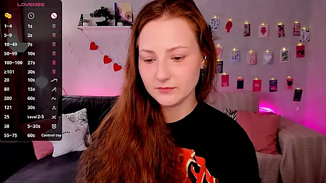 velvet cherry  online show from 02-08-26, 08:45