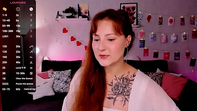 velvet cherry  online show from 07-19-26, 08:45