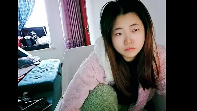 Snapshot of ninibb66 chatting on 11-22-25, 06:23 ninibb66 online show from 11-22-25, 06:23