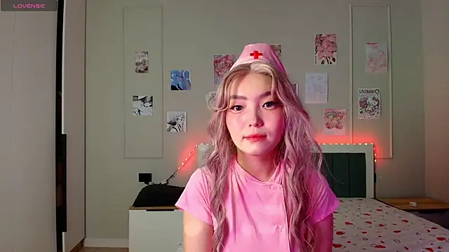 junamiin online show from 12-15-25, 07:20