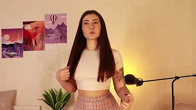 Snapshot of Rodeo_drive chatting on 11-23-25, 06:34 Rodeo drive online show from 11-23-25, 06:34