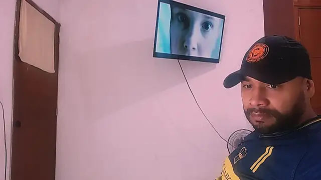 musclehetero online show from 01-11-26, 02:40