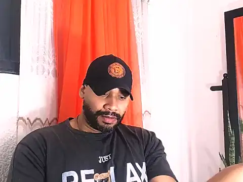 musclehetero online show from 06-02-26, 06:30