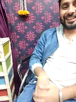 Cute Lucky online show from 12-17-25, 10:09