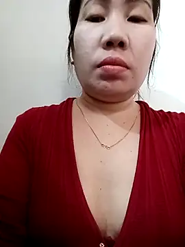 Reema 143 online show from 12-19-25, 03:43