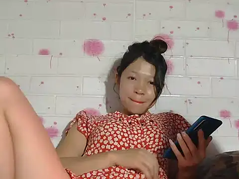 Kim mon online show from 12-22-25, 01:44